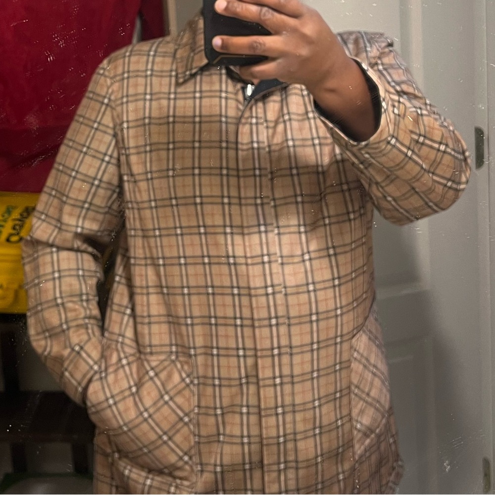 GALLERY HONG KONG jacket. - Picture 1 of 16